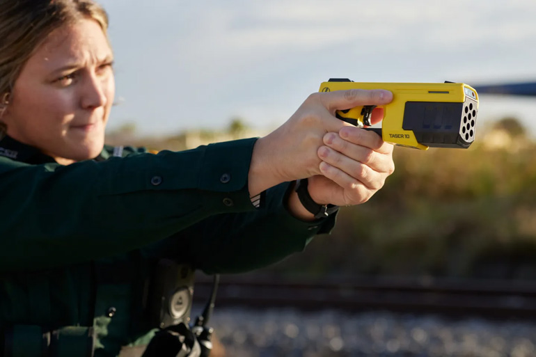 Pistolet Taser